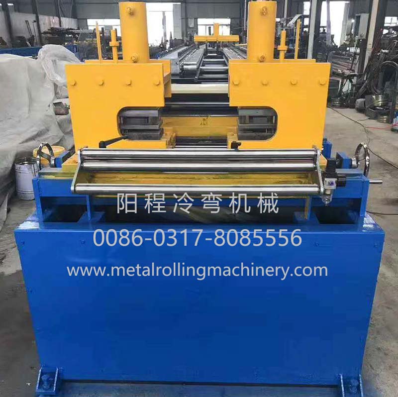 Cold Roll Forming Machine