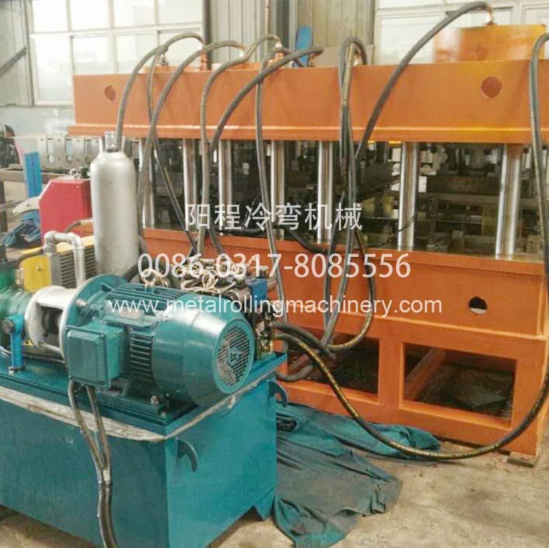 Metal Profile Roll Forming Machine