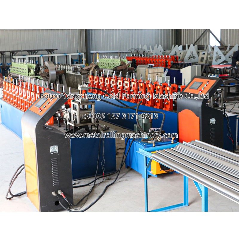 Hot sales  standard high precision wind resistant rolling shutter door machine