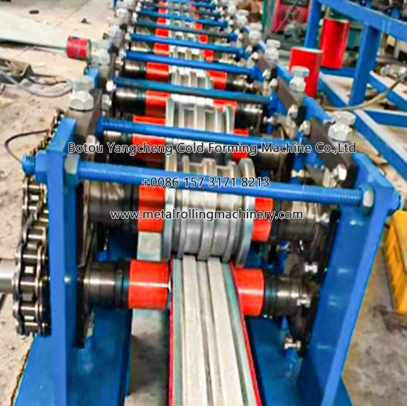 Storage warehouse shelf production line upright rack column roll forming machine equipment