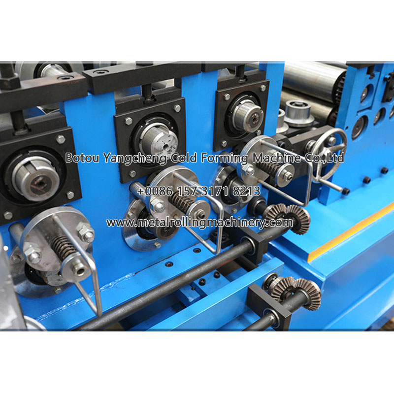  C/Z Two in One Steel Purlin Roll Forming Machine