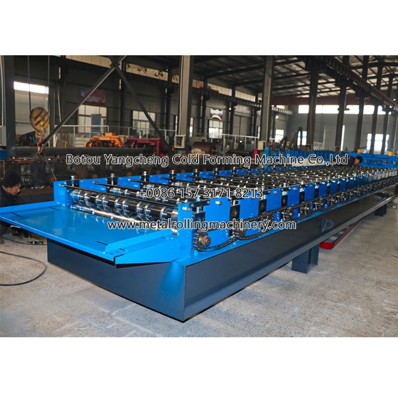 New design metal roof sheet roof forming machine/colorful steel roll forming machine