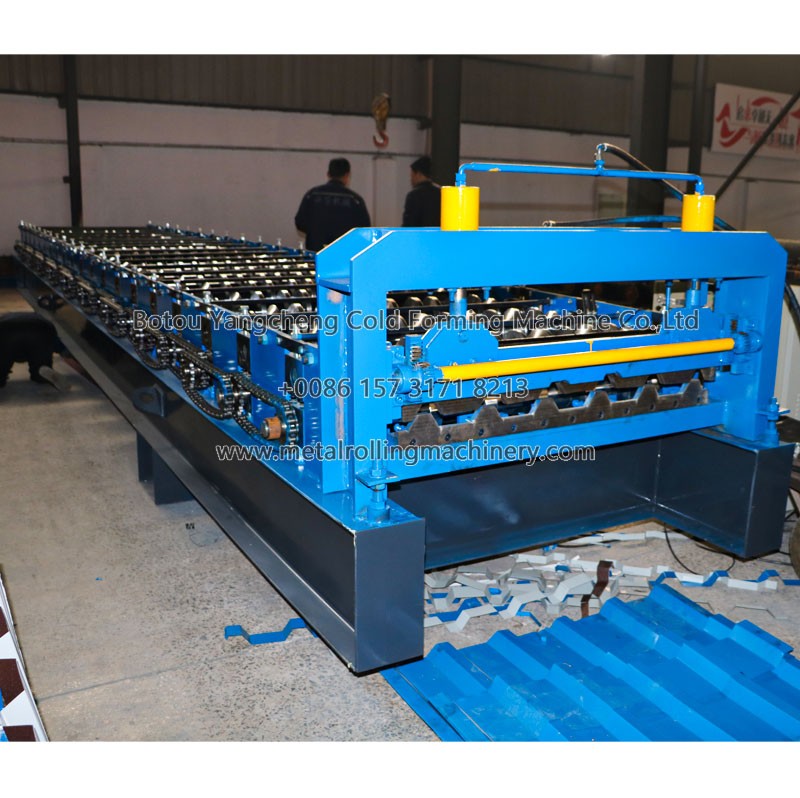 New design metal roof sheet roof forming machine/colorful steel roll forming machine