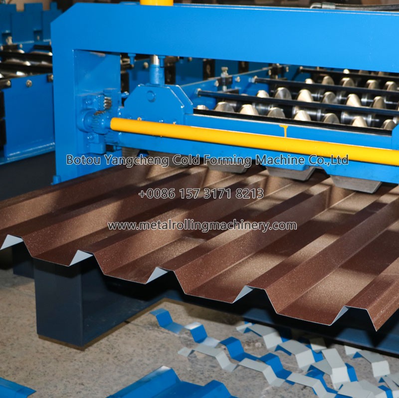 New design metal roof sheet roof forming machine/colorful steel roll forming machine