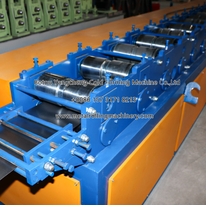 Sliding door channel rails roller shutter door guide roll forming machine