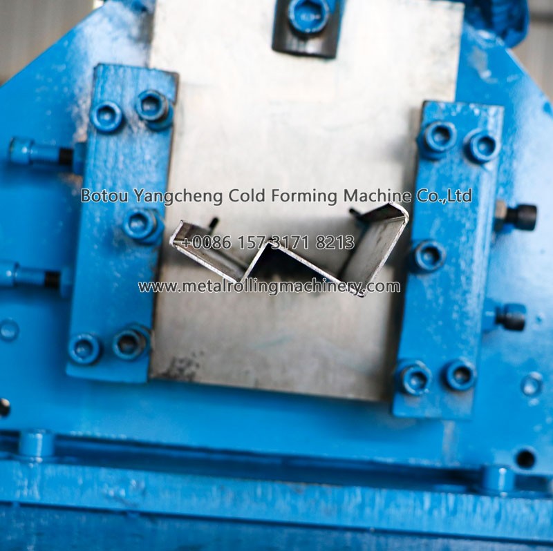 Metal door frame drywall frame rolling forming machine