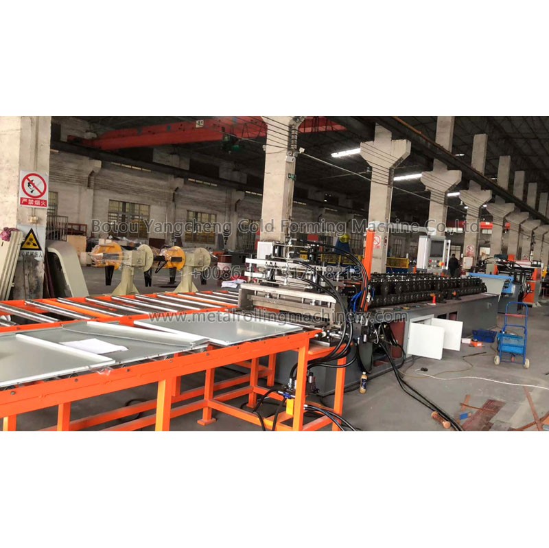 supermarket shelf panel rolling forming machine